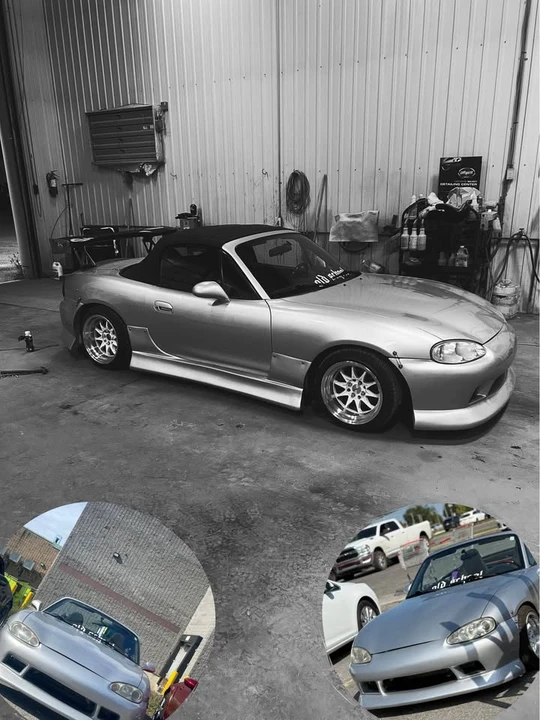 2002 Mazda NB MX-5 Miata - Image 2 of 2
