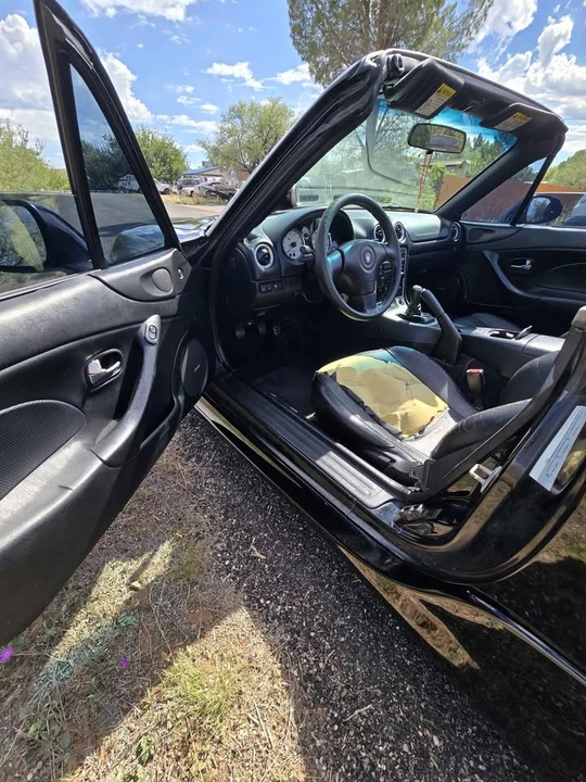 2002 Mazda NB MX-5 Miata - Image 11 of 14
