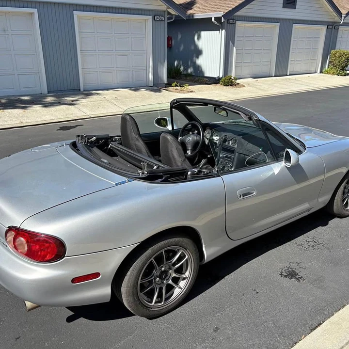 2002 Mazda NB MX-5 Miata - Image 2 of 8