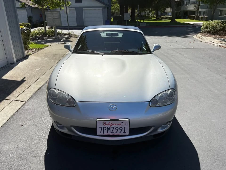 2002 Mazda NB MX-5 Miata - Image 5 of 8