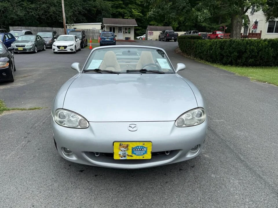 2002 Mazda NB MX-5 Miata - Image 5 of 20
