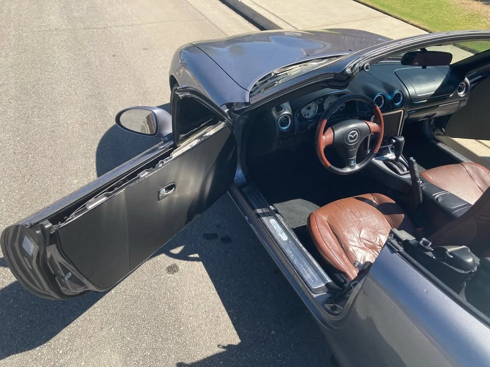 2002 Mazda NB MX-5 Miata - Image 7 of 13