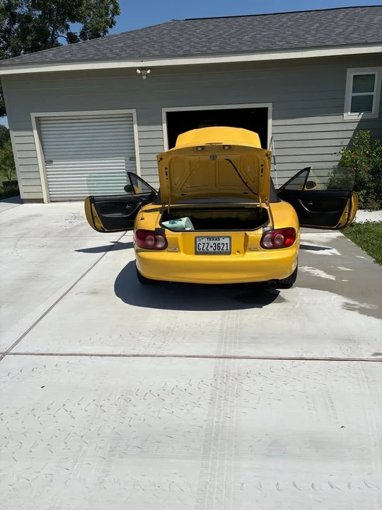 2002 Mazda NB MX-5 Miata - Image 2 of 6