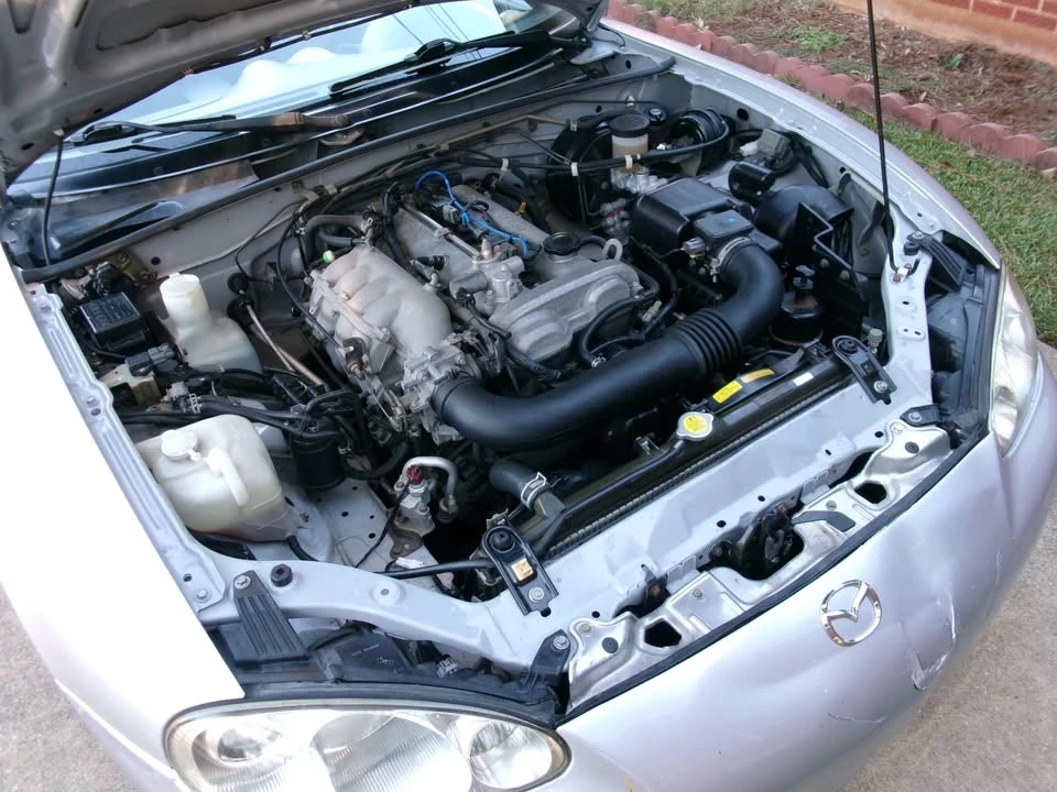 2002 Mazda NB MX-5 Miata - Image 18 of 20