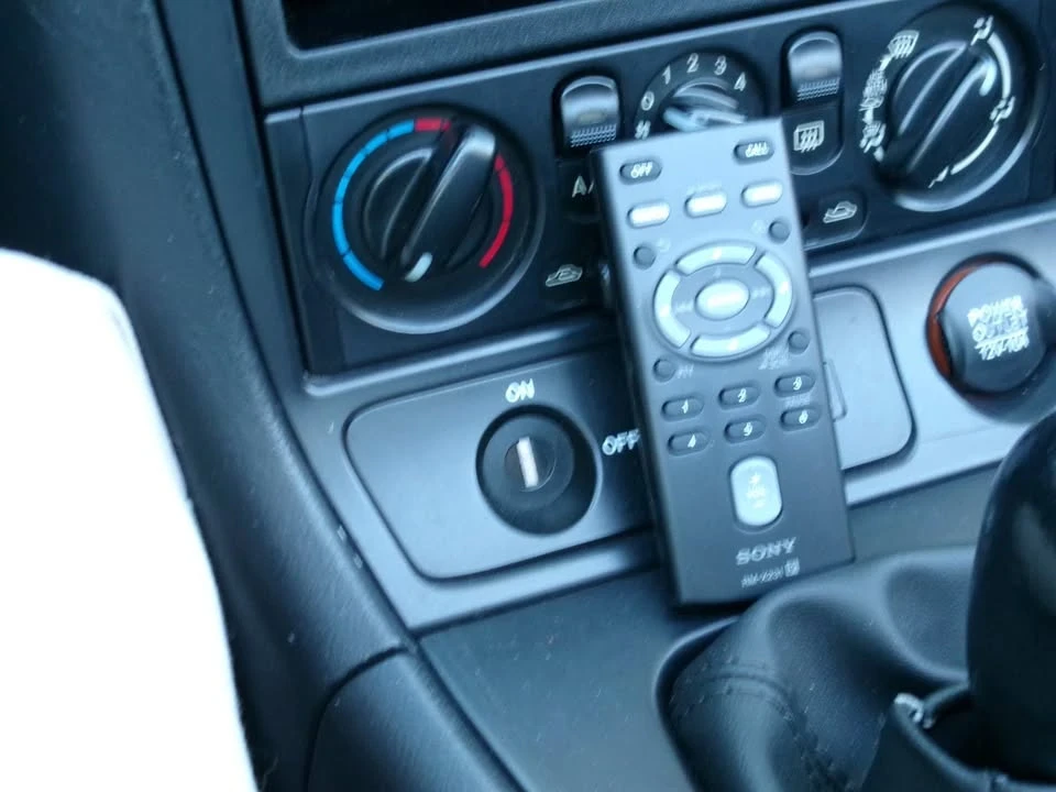 2002 Mazda NB MX-5 Miata - Image 15 of 20