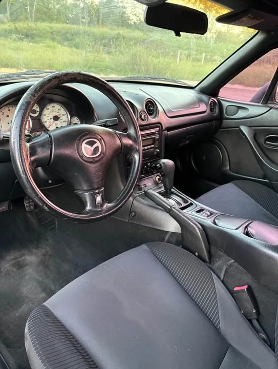 2002 Mazda NB MX-5 Miata - Image 7 of 9