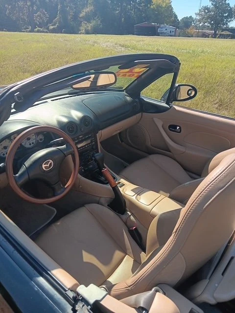 2002 Mazda NB MX-5 Miata - Image 9 of 11
