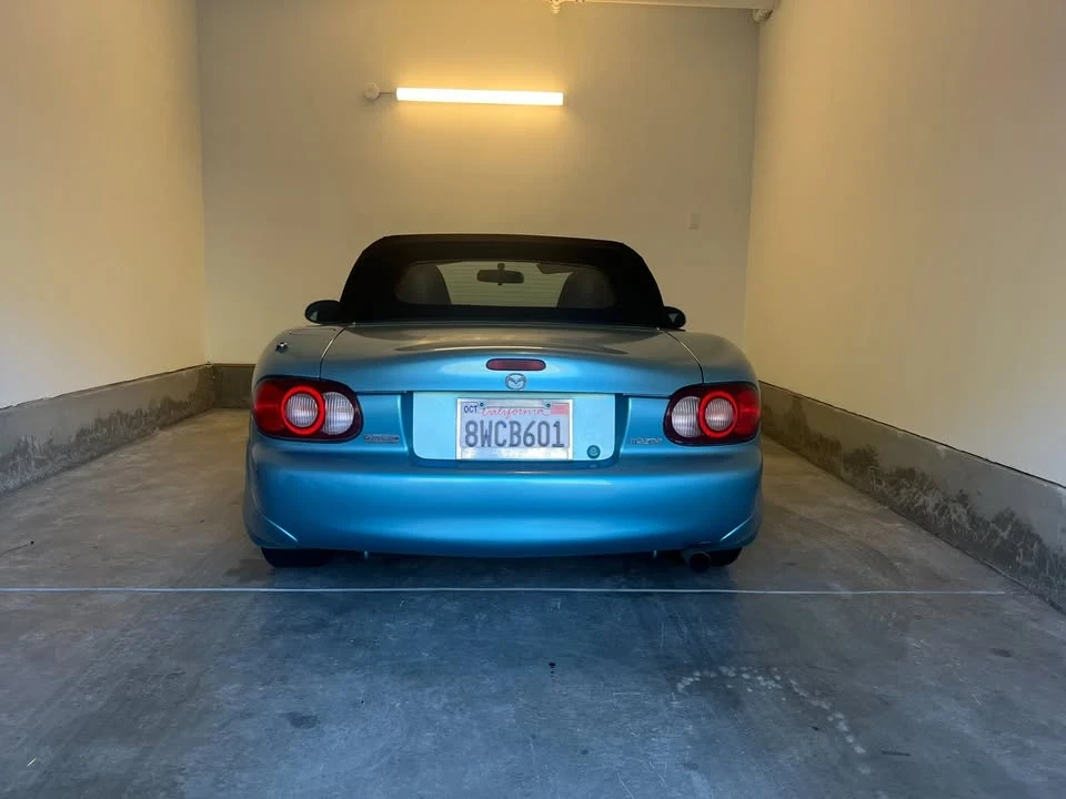 2002 Mazda NB MX-5 Miata - Image 5 of 9
