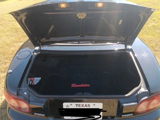 2002 Mazda NB MX-5 Miata - Image 10 of 11