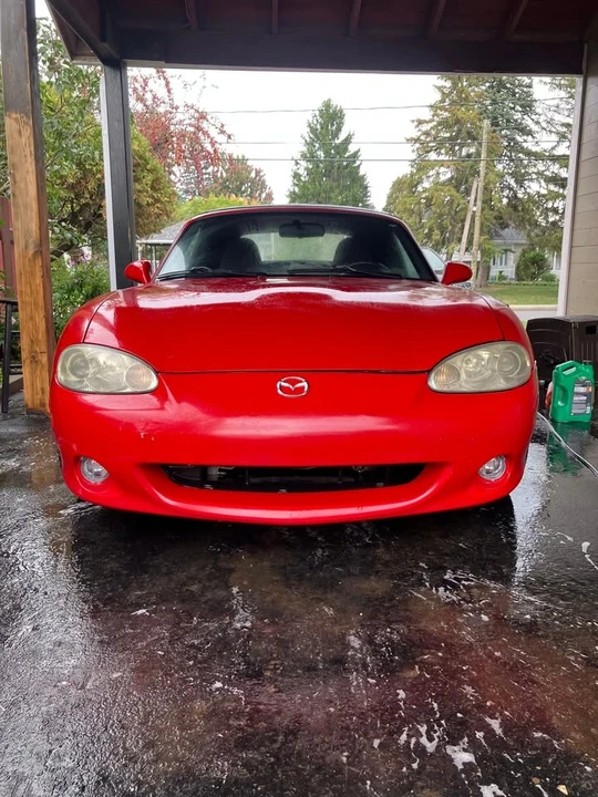 2002 Mazda NB MX-5 Miata - Image 5 of 9