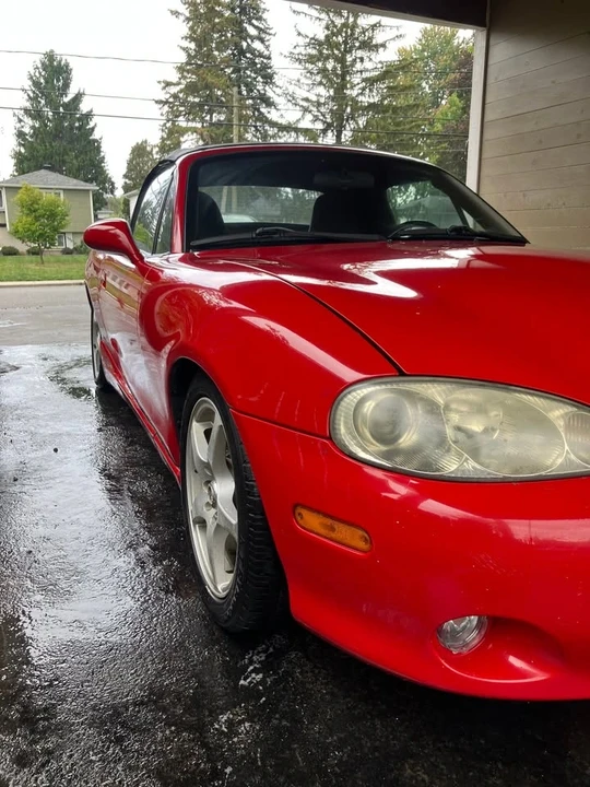 2002 Mazda NB MX-5 Miata - Image 4 of 9