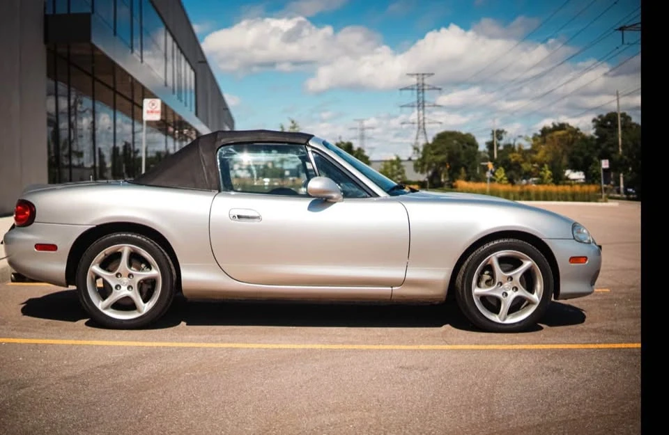 2002 Mazda NB MX-5 Miata - Image 6 of 13