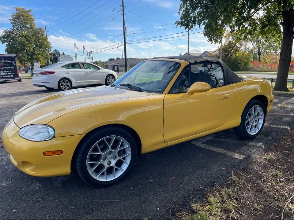 2002 Mazda NB MX-5 Miata - Image 5 of 12