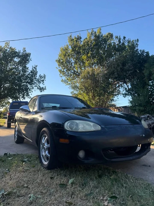 2002 Mazda NB MX-5 Miata - Image 2 of 5