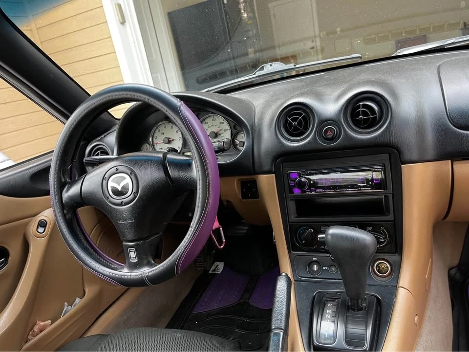 2002 Mazda NB MX-5 Miata - Image 6 of 10