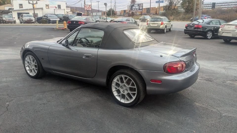 2002 Mazda NB MX-5 Miata - Image 7 of 12