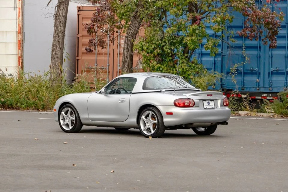 2002 Mazda NB MX-5 Miata - Image 10 of 20