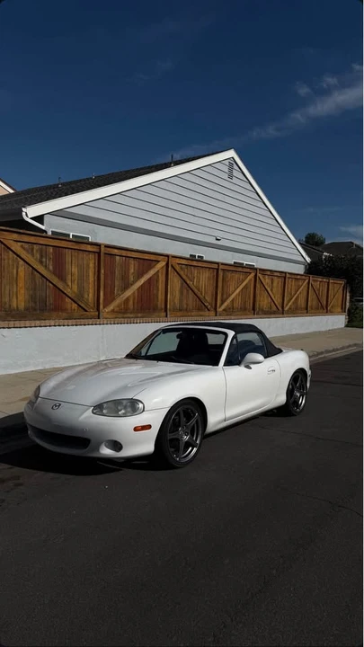 2002 Mazda NB MX-5 Miata - Image 4 of 4