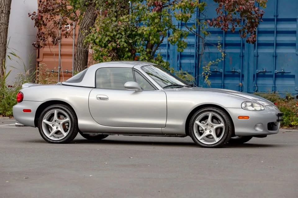 2002 Mazda NB MX-5 Miata - Image 20 of 20