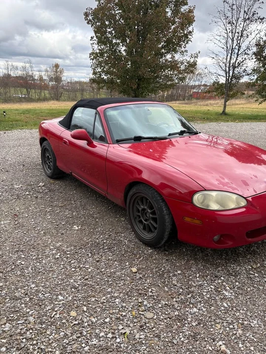 2002 Mazda NB MX-5 Miata - Image 2 of 6