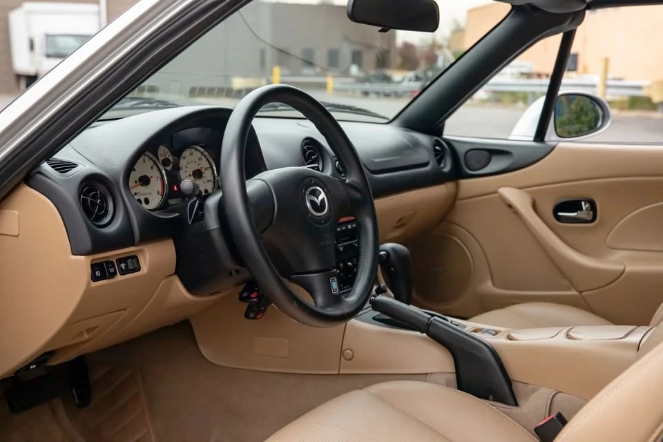 2002 Mazda NB MX-5 Miata - Image 12 of 20