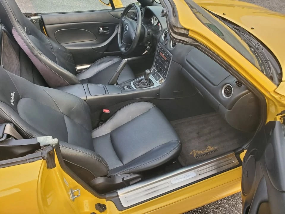 2002 Mazda NB MX-5 Miata - Image 8 of 13