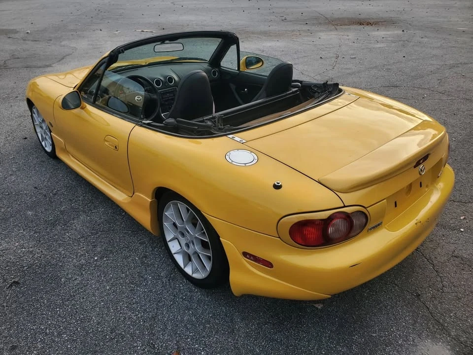 2002 Mazda NB MX-5 Miata - Image 3 of 13