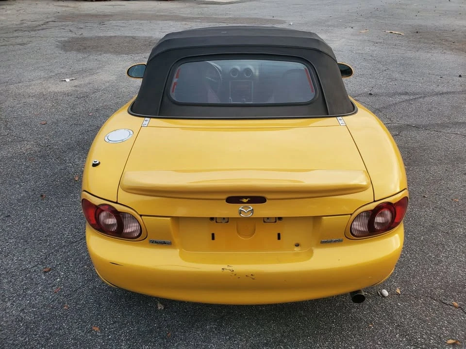 2002 Mazda NB MX-5 Miata - Image 11 of 13
