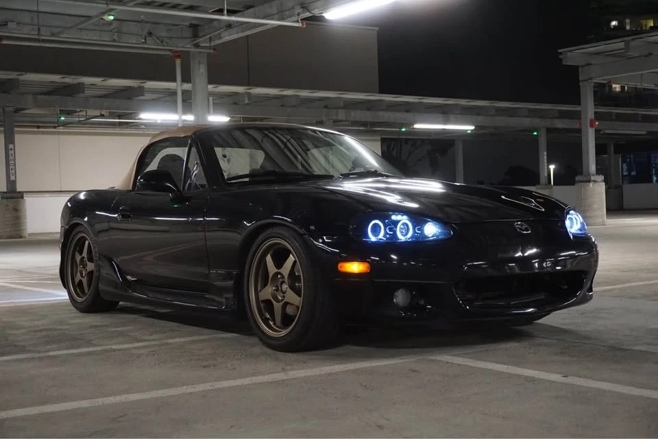 2002 Mazda NB MX-5 Miata - Image 6 of 8