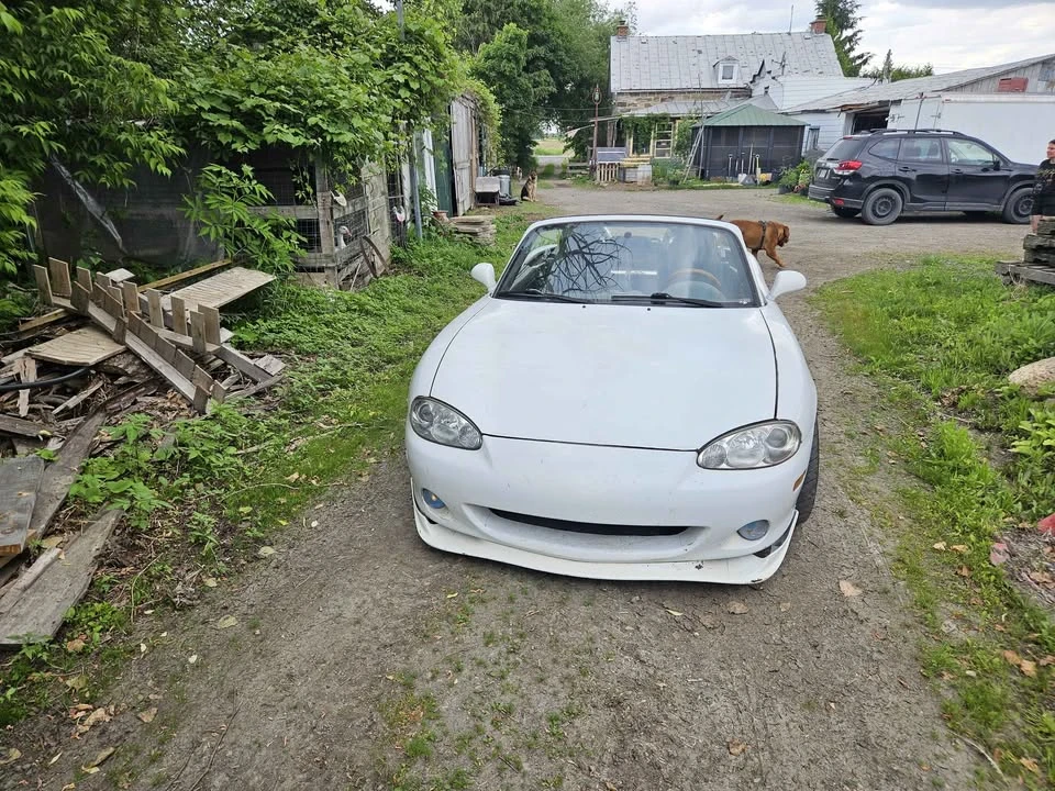 2002 Mazda NB MX-5 Miata - Image 3 of 5