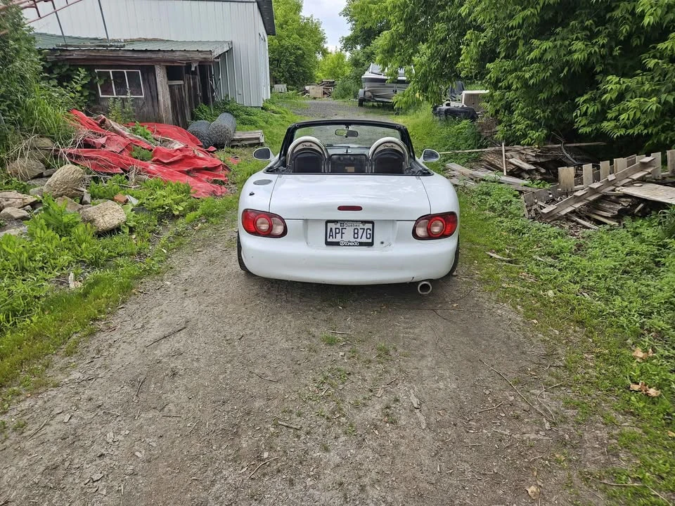 2002 Mazda NB MX-5 Miata - Image 4 of 5