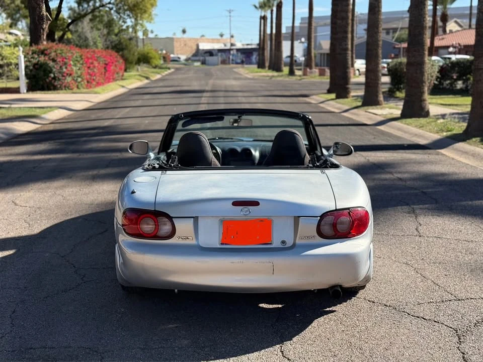 2002 Mazda NB MX-5 Miata - Image 8 of 12