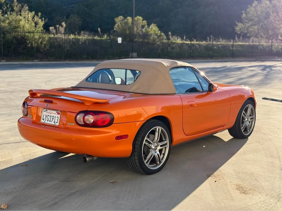 2002 Mazda NB MX-5 Miata - Image 2 of 12