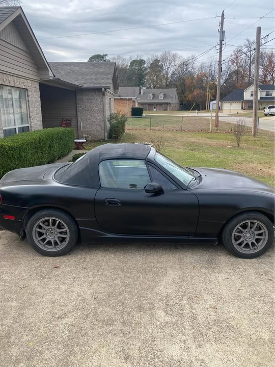 2002 Mazda NB MX-5 Miata - Image 3 of 5