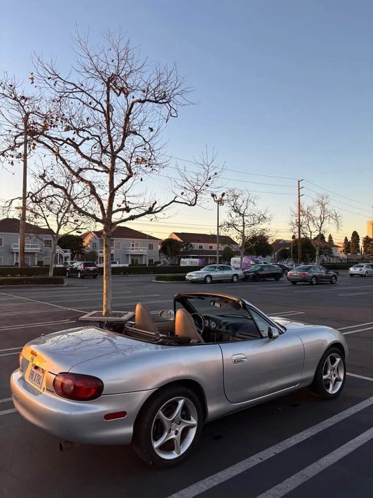 2002 Mazda NB MX-5 Miata - Image 8 of 9