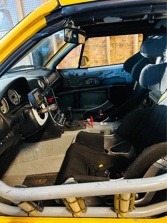 2002 Mazda NB MX-5 Miata - Image 3 of 11