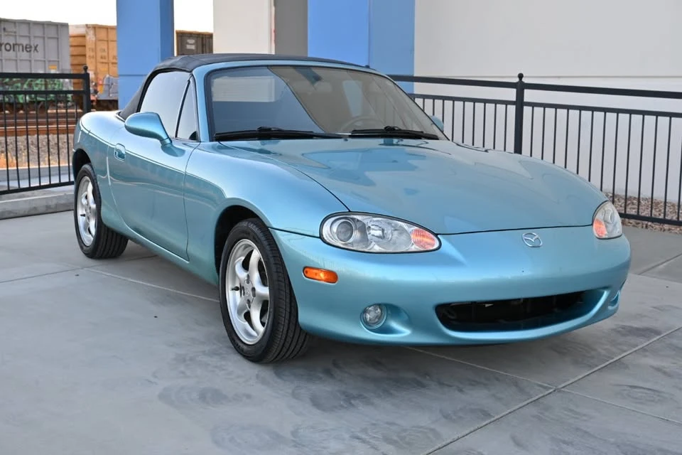 2002 Mazda NB MX-5 Miata - Image 14 of 20