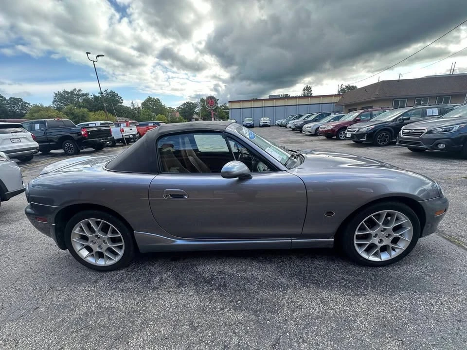 2002 Mazda NB MX-5 Miata - Image 13 of 16