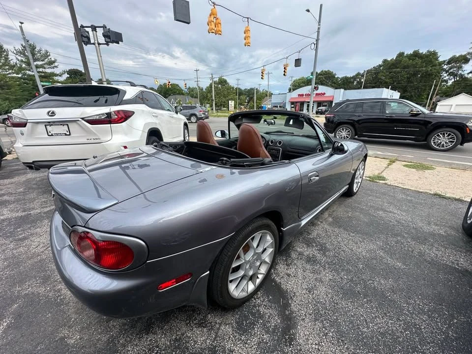2002 Mazda NB MX-5 Miata - Image 5 of 16