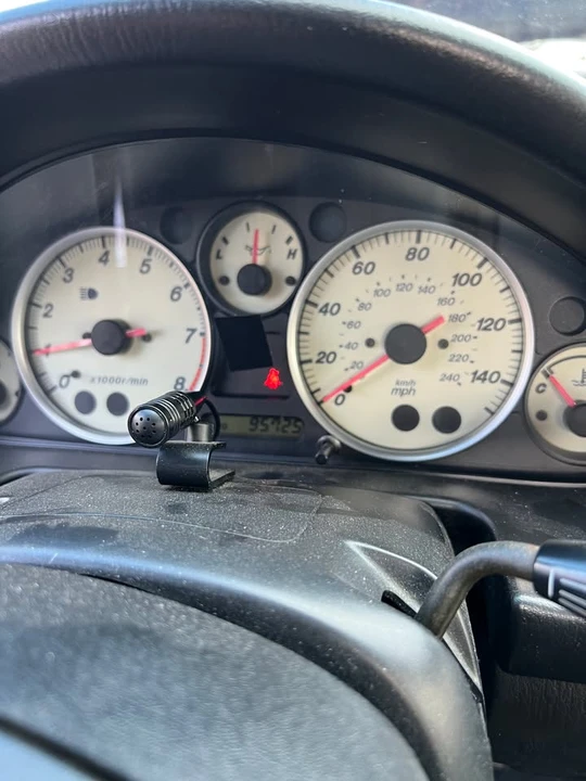 2002 Mazda NB MX-5 Miata - Image 9 of 18