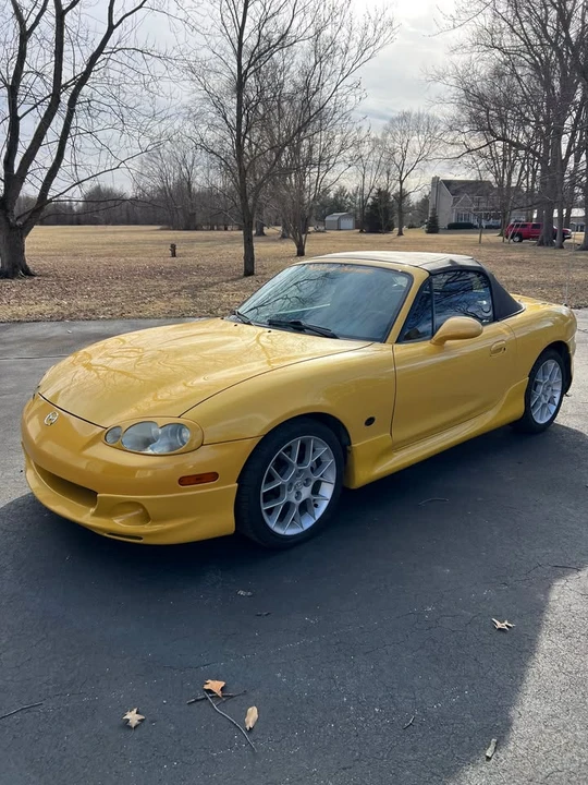 2002 Mazda NB MX-5 Miata - Image 6 of 18