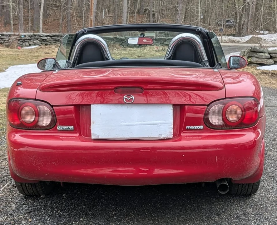 2002 Mazda NB MX-5 Miata - Image 5 of 12