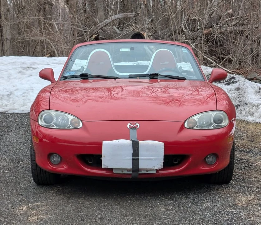2002 Mazda NB MX-5 Miata - Image 4 of 12