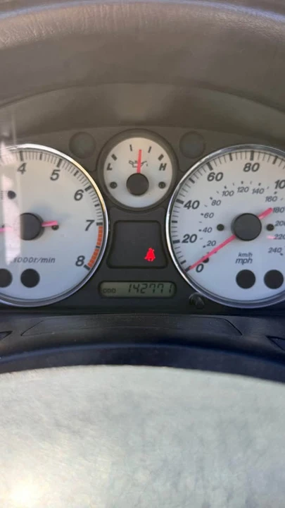 2002 Mazda NB MX-5 Miata - Image 6 of 10