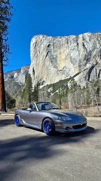 2002 Mazda MX-5 Miata