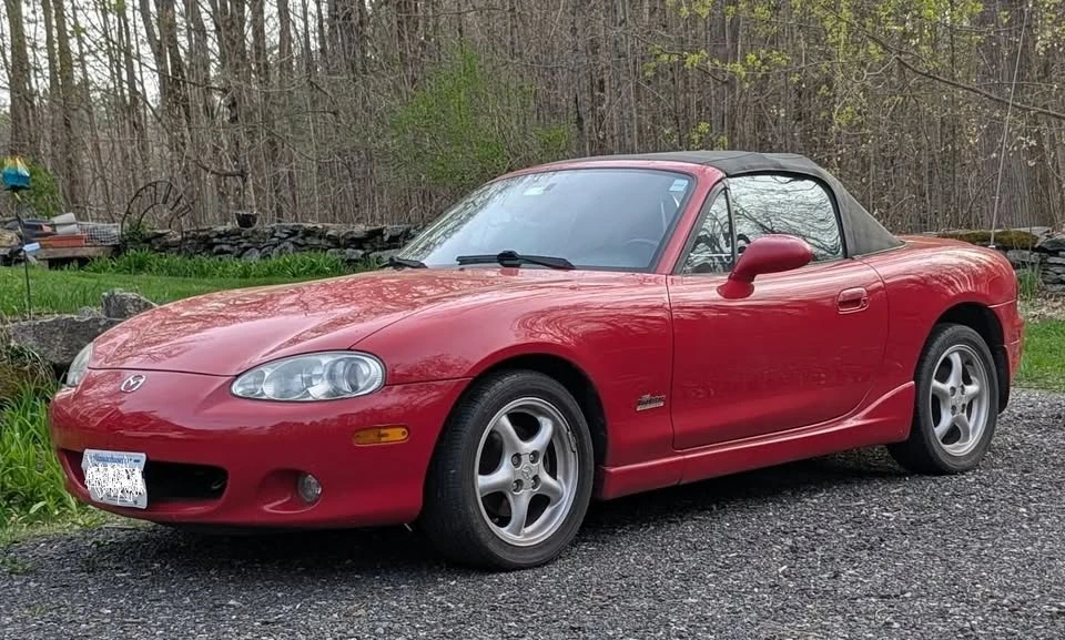 2002 Mazda NB MX-5 Miata - Image 2 of 12