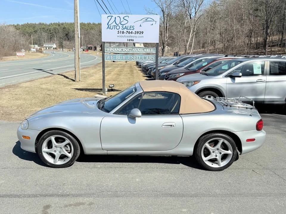 2002 Mazda NB MX-5 Miata - Image 2 of 19