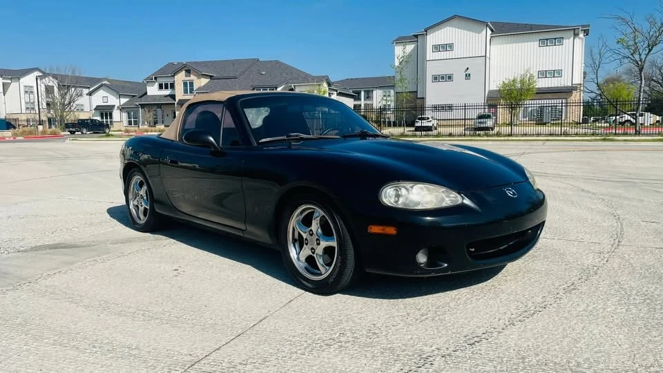2002 Mazda NB MX-5 Miata - Image 3 of 20