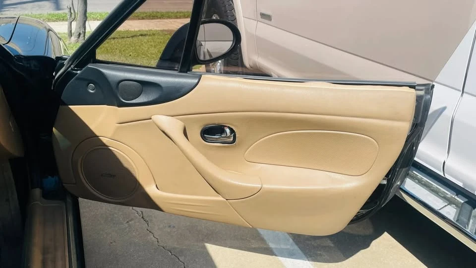 2002 Mazda NB MX-5 Miata - Image 18 of 20