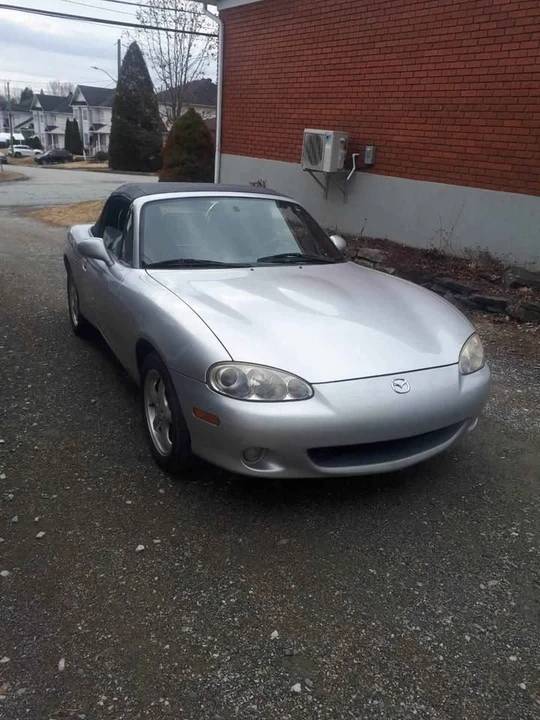 2002 Mazda NB MX-5 Miata - Image 2 of 5
